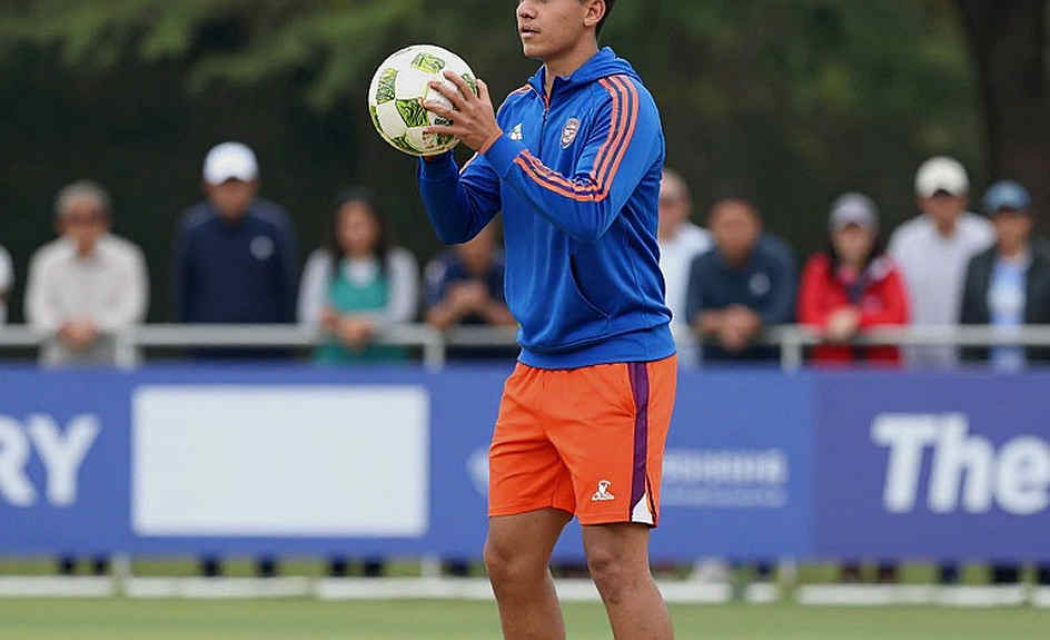 ফাটা হাড় আর ভরা ক্যালেন্ডার: দক্ষিণ এশিয়ার পেস-ইকোনমি কীভাবে নিজের প্রতিভা খেয়ে ফেলে ফাটা হাড় আর ভরা ক্যালেন্ডার: দক্ষিণ এশিয়ার পেস-ইকোনমি কীভাবে নিজের প্রতিভা খেয়ে ফেলে