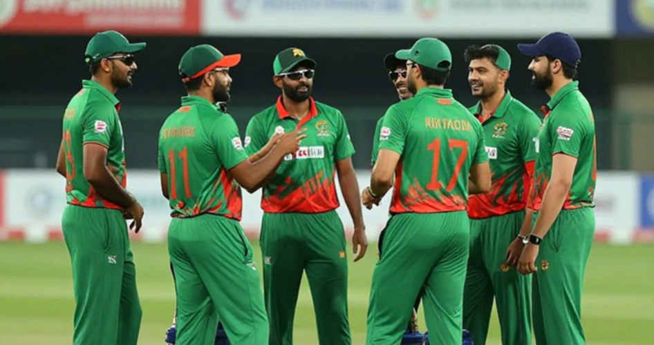 পঁচিশ দশমিক তিন ওভার: লাহোরে পাকিস্তানের যে ব্যাটিং-কাঠামোটা ধরা পড়ে গেল