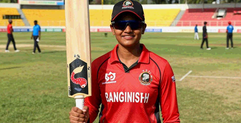আরাফাত মিনহাস: পাঁচ ম্যাচের স্পিন-লেজার, যেখানে পাকিস্তানের নতুন ভরসা আর পুরনো ফাঁক একসঙ্গে পড়ে আছে আরাফাত মিনহাস: পাঁচ ম্যাচের স্পিন-লেজার, যেখানে পাকিস্তানের নতুন ভরসা আর পুরনো ফাঁক একসঙ্গে পড়ে আছে