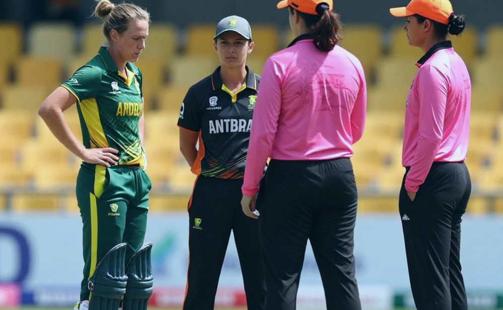 Boland vs Lyon: How the Weather Already Wrote Australia's Gqeberha Selection Call Boland vs Lyon: How the Weather Already Wrote Australia's Gqeberha Selection Call
