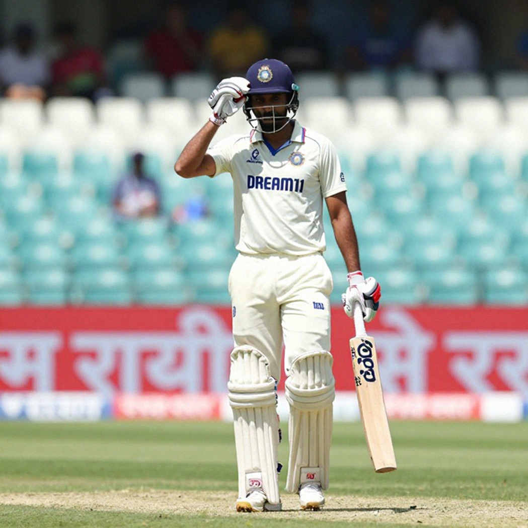 খালি ঘরের খেলা: ক্রিকেটের হিসাবের আট স্তম্ভ, আর একটা অনুপস্থিত লেজার খালি ঘরের খেলা: ক্রিকেটের হিসাবের আট স্তম্ভ, আর একটা অনুপস্থিত লেজার