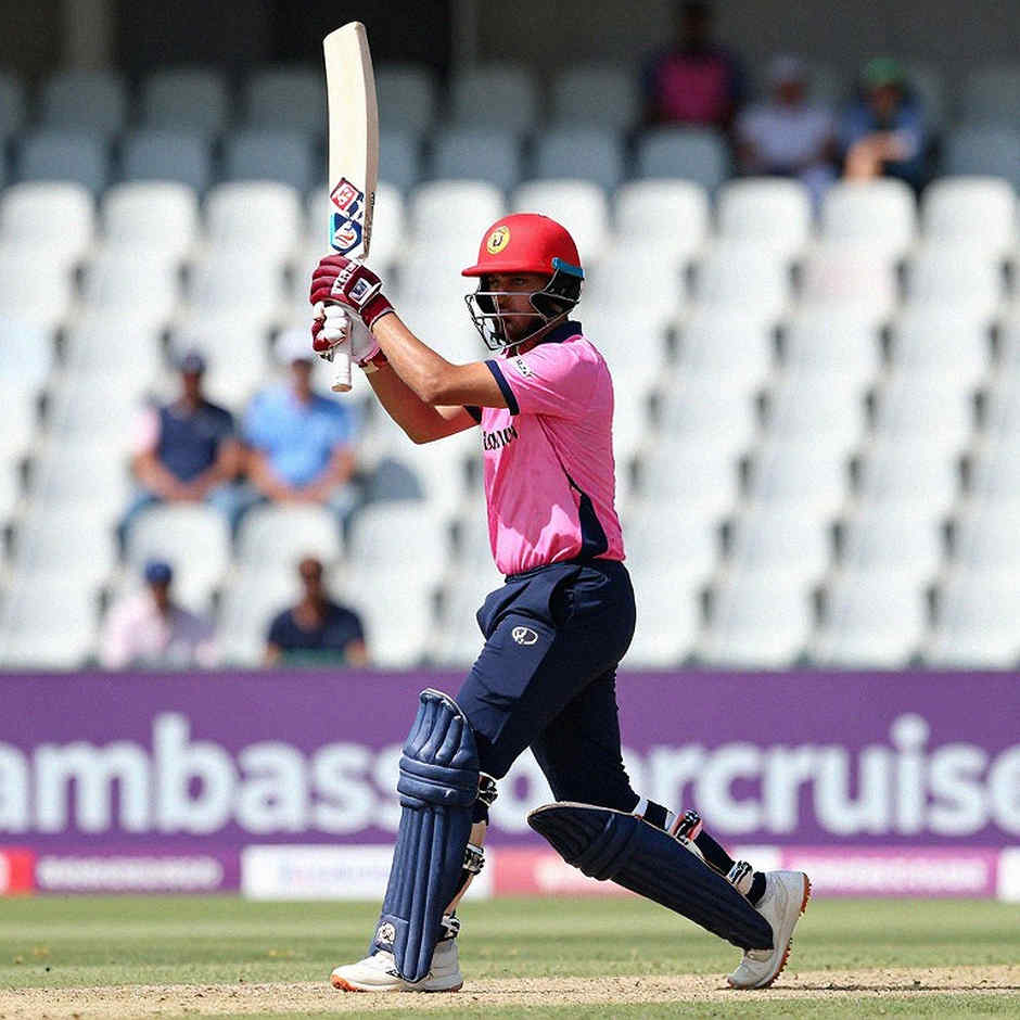 নাটরাজনের প্রত্যাবর্তন ও আনসারির ট্রেড: IPL-এর নীরব আর্থিক হিঞ্জ নাটরাজনের প্রত্যাবর্তন ও আনসারির ট্রেড: IPL-এর নীরব আর্থিক হিঞ্জ