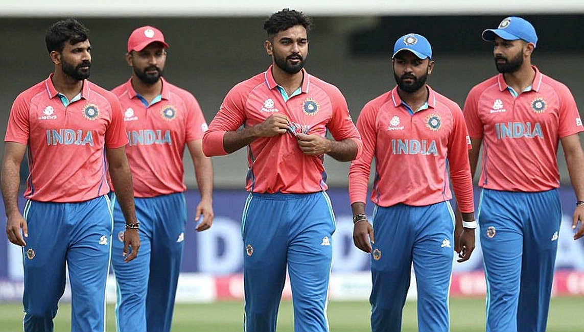 নীরবতার মধ্যেও যে সুর বাজে: ক্রিকেট বিশ্লেষণে ডেটা-শূন্যতার পাঠ নীরবতার মধ্যেও যে সুর বাজে: ক্রিকেট বিশ্লেষণে ডেটা-শূন্যতার পাঠ