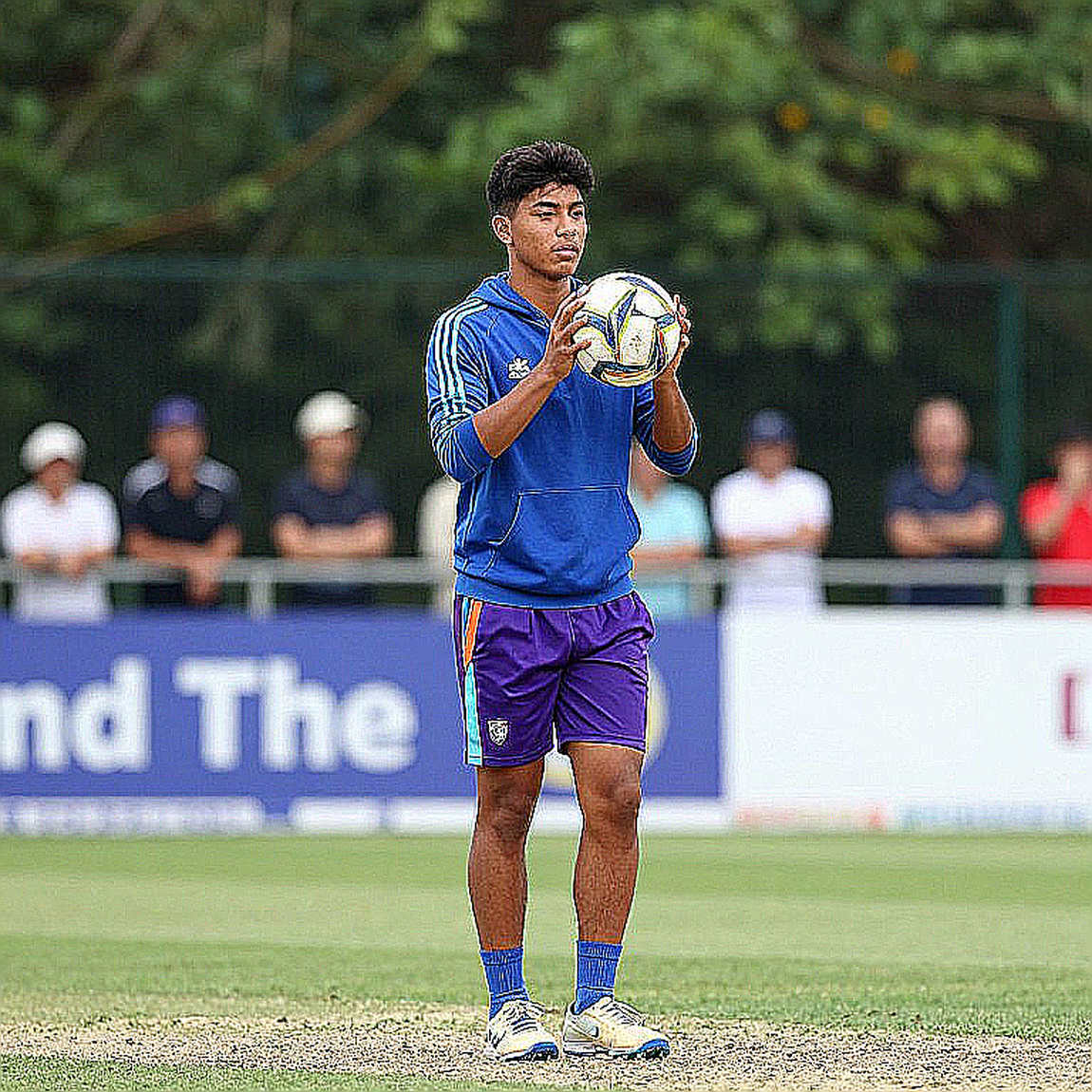 ক্যাপ্টেন বানিয়ে ছেড়ে দেওয়া: অ্যান্ডারসনের ২৫ বছরের ল্যাঙ্কাশায়ার অধ্যায় শেষ হলো যে ক্যালেন্ডার ধরে ক্যাপ্টেন বানিয়ে ছেড়ে দেওয়া: অ্যান্ডারসনের ২৫ বছরের ল্যাঙ্কাশায়ার অধ্যায় শেষ হলো যে ক্যালেন্ডার ধরে