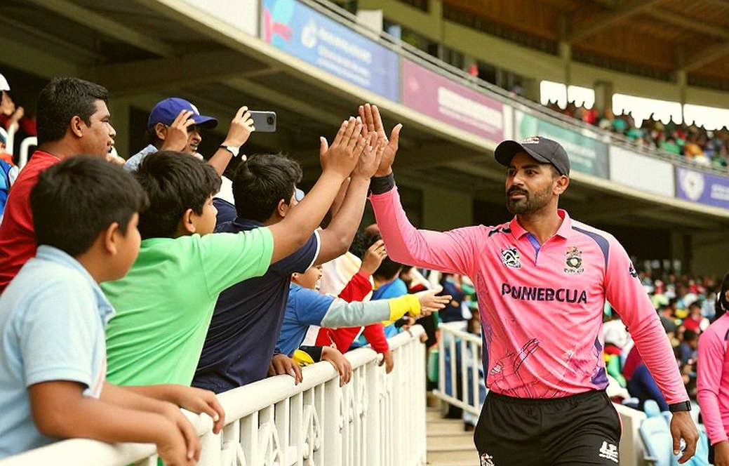 Gavaskar's 'Irreplaceable' Doctrine: The Politics of Searching for Hardik's Replacement and the Illusion of Nine Overs Gavaskar's 'Irreplaceable' Doctrine: The Politics of Searching for Hardik's Replacement and the Illusion of Nine Overs