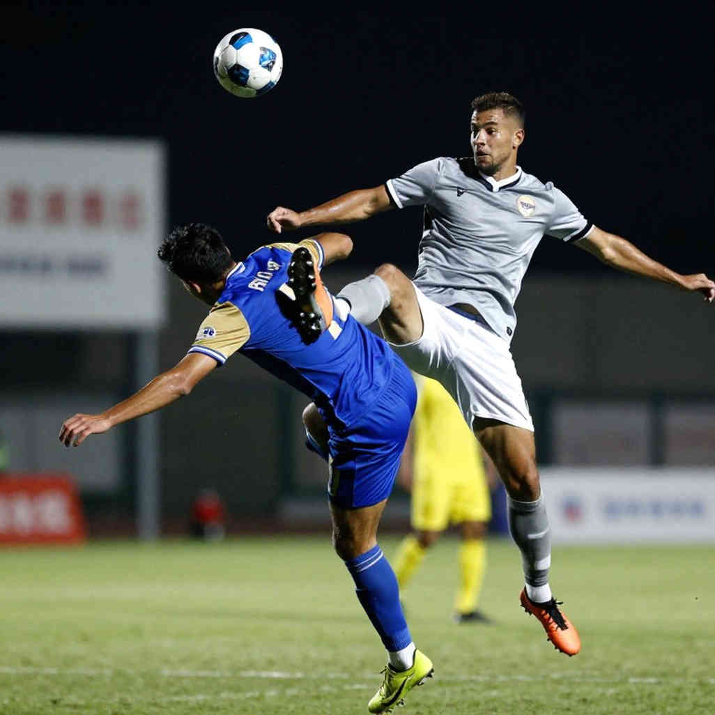 A Sentence From the Mixed Zone: Cubarsi, the Weight of Nineteen, and Football's Unwritten Ledger A Sentence From the Mixed Zone: Cubarsi, the Weight of Nineteen, and Football's Unwritten Ledger