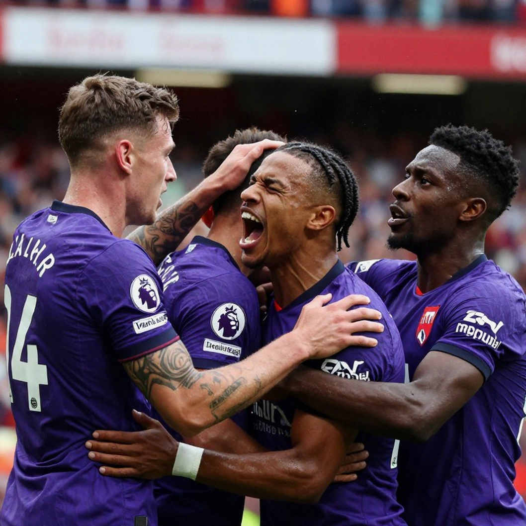 From the Second Team's Pitch to the Hospital: The Question Nobody Is Asking About Bayern Without Kompany From the Second Team's Pitch to the Hospital: The Question Nobody Is Asking About Bayern Without Kompany