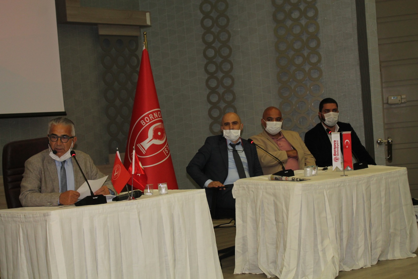 AK Parti’den CHP grubuna ‘YÖNETMELİK’ dersi