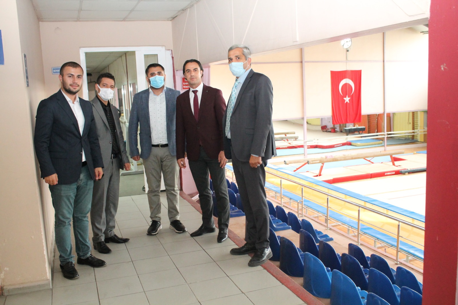 SPOR SALONU DEPREMZEDELERİN HİZMETİNDE