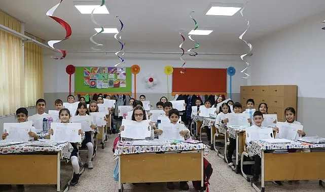 İzmir'de karne heyecanı