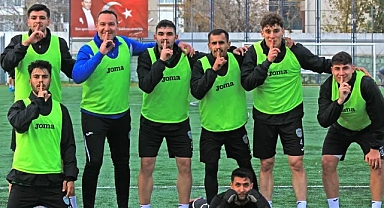 Bornova 1877'nin konuğu Kuşadasıspor