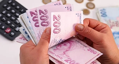 Emeklilere zam farkı bugün yatacak