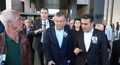 CHP Genel Başkanı Özgür Özel’e İstanbul’da Saldırı: Siyasi Figürlerin Güvenliği Yeniden Gündemde