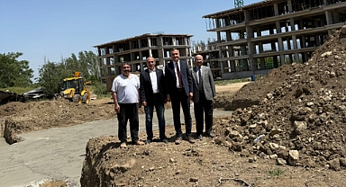 İlçemiz merkezine hayırsever işbirliği ile cami inşaatına başlandı… 08.05.2025