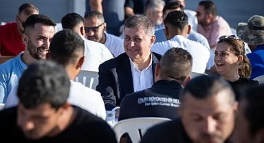 Başkan Tugay personelle buluştu: Bizden önemli görevler bekleyen bir şehir var!