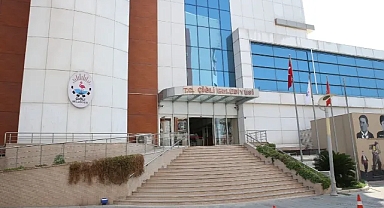 Çiğli'den üniversite öğrencilerine burs!