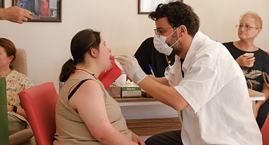 Ayvalık’ta Engelliler Kültür, Sanat ve Spor Etkinlikleri’nde Ağız ve Diş Sağlığı Hizmeti