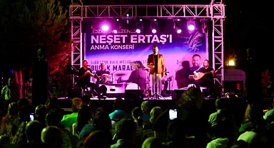 Karabağlar’da Neşet Ertaş türküleriyle anıldı
