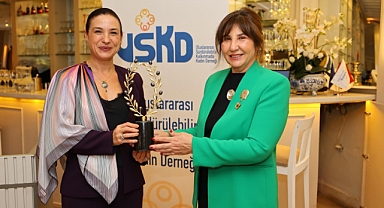 Başkan Sengel: “Efes Tarlası Yaşam Köyü Bir Cumhuriyet Projesidir”