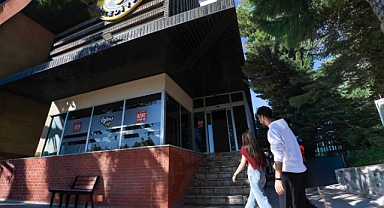 Buca’da sosyal belediyeciliğin kalbi Gençlik Merkezleri’nde atıyor