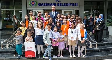 Gaziemirli çocuklar su krizine dikkat çekti