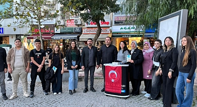 Bornova Ülkü Ocakları'ndan 10 Kasım'da Anlamlı Etkinlik