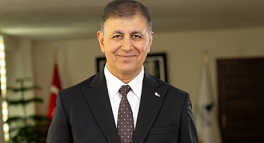 Tugay'dan Öğretmenler Günü mesajı