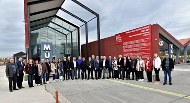 Bornova Muhtarlar Akademisi başladı