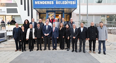 Muhtarlar Çalıştayı Menderes’te Yapıldı