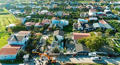 Seferihisar Belediyesi’nden “Kaçak Yapı” uyarısı, hobi bahçeleri yıkılıyor