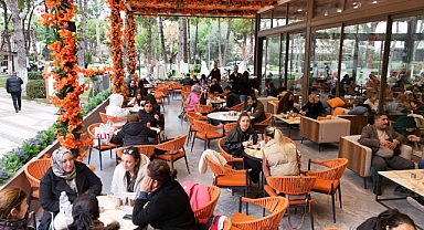Menemenliler Aynısefa'yı çok sevdi
