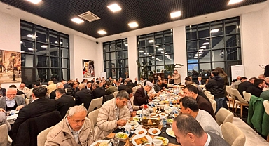 Bornova’da Gönül Sofrası: İzmir Trabzonlular Derneği İftarında Birlik Mesajı