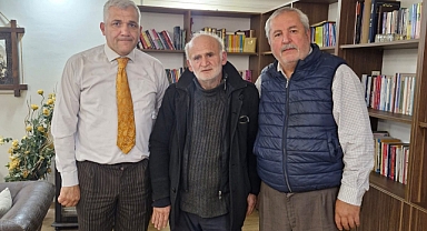 Bornova’da Milliyetçi Hafıza Buluşması: Duayen Gazeteci Kadir Durak ile Maziden Atiye