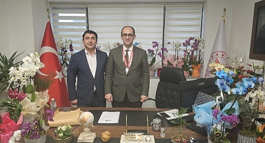 Buca Muhtarlarından Sağlıkta İş Birliği Mesajı: Başhekim Dr. Kamil Yamak’a Ziyaret