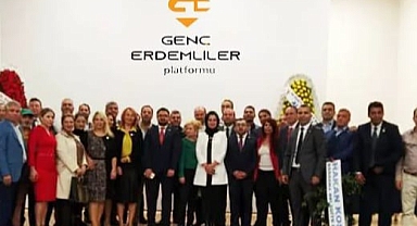 Genç Erdemliler’den Şebnem Bursalı’ya Tam Destek: “İzmir Sevdasını Sorgulamak Kimsenin Haddine Değil!”