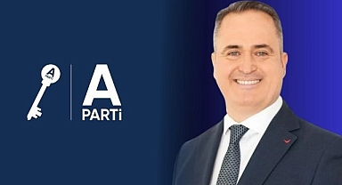 İzmir Siyasetinde Kartlar Yeniden Karılıyor: Anahtar Parti'de Cüneyt Ege Dönemi Başladı!