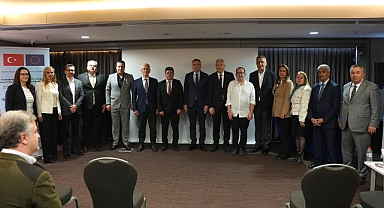 KEMALPAŞA OSB’DE YEŞİL DÖNÜŞÜM İÇİN STRATEJİK ADIM: DİJİTAL ALTYAPI PROJESİ BAŞLADI