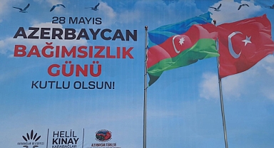 Karabağlar Sokaklarında Azerbaycan Esintisi: Bilboardlarla Kutlandı!