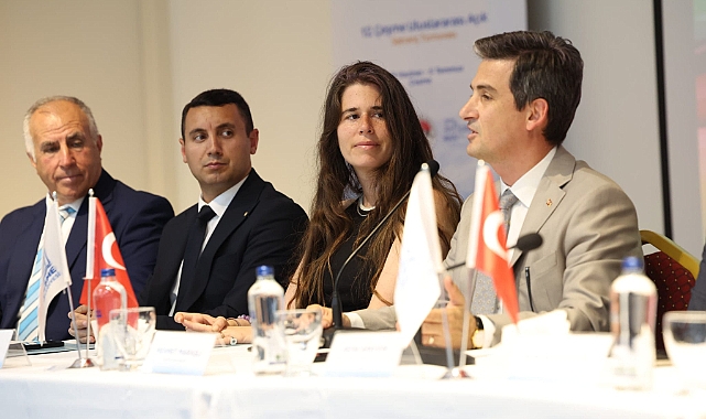 12. ÇEŞME ULUSLARARASI AÇIK SATRANÇ TURNUVASI BAŞLIYOR