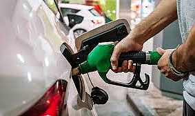 Araç Sahiplerinin Gözü Kulağı Pompada: Motorine İndirim Yolda!