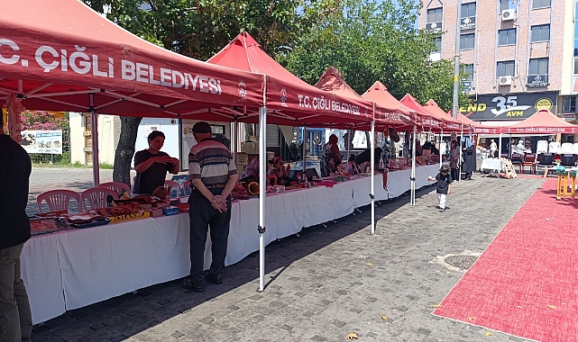 Çiğli’de Kadın Emeği İlmek İlmek İşlendi: ADEM ve SODAM’dan Anlamlı Kermes!