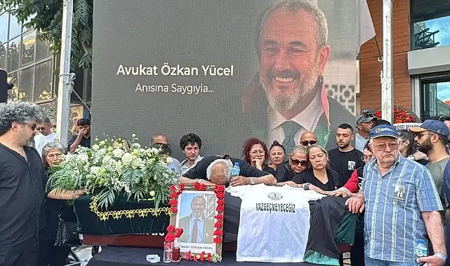 İzmir Adalet Savaşçısını Alkışlarla Uğurladı: