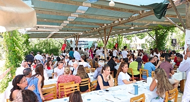 *Kahramanmaraşlılar Bornova'da kahvaltı programında buluştu!*