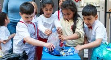 Karşıyaka’da mavi kapak seferberliği: 1 ton toplandı!