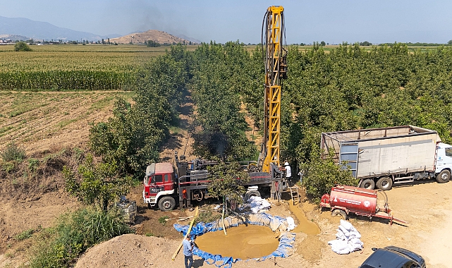 Kuraklığa karşı yer altı su hamlesi: 3 ilçeye 66 kuyu yolda!