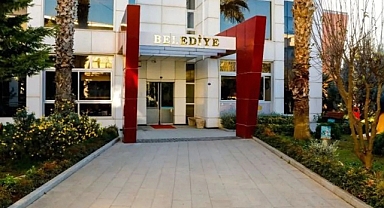 Seferihisar Belediyesi'ne 3. Dalga Operasyonu! Başkan İsmail Yetişkin Dahil Çok Sayıda Gözaltı Var!