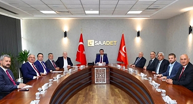 SİYASETTE